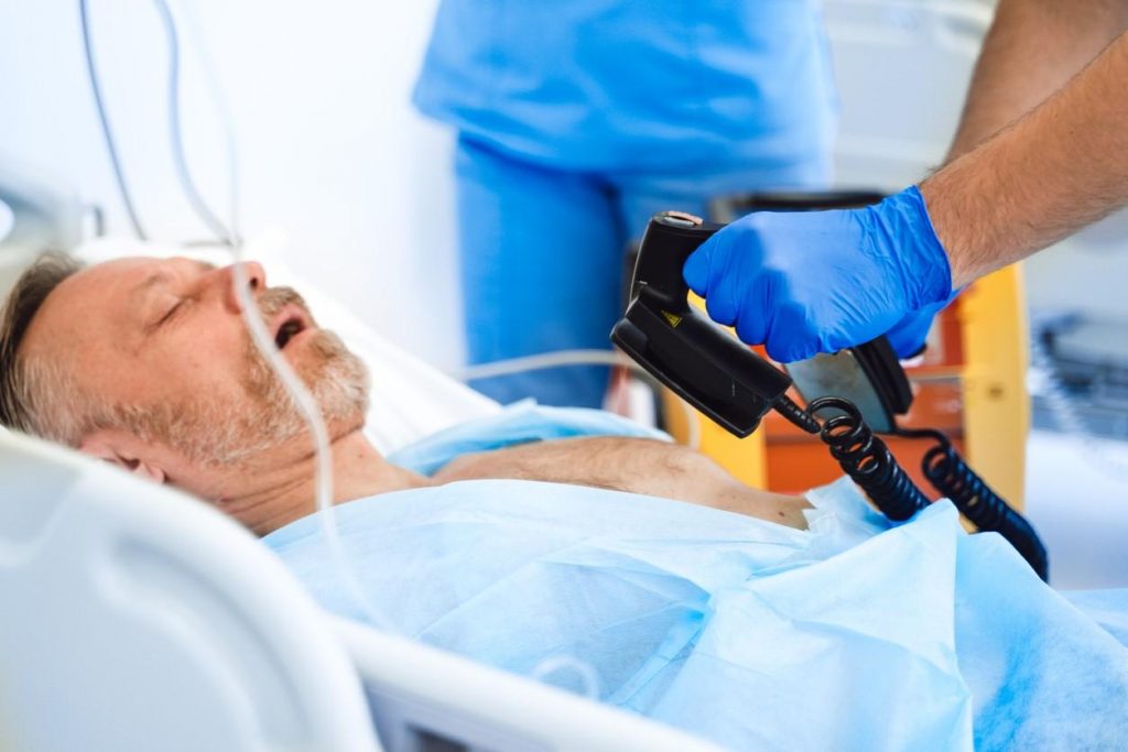 Heart attack patients had higher odds of poor outcomes amid COVID surges (By: Mary Van Beusekom, MS)