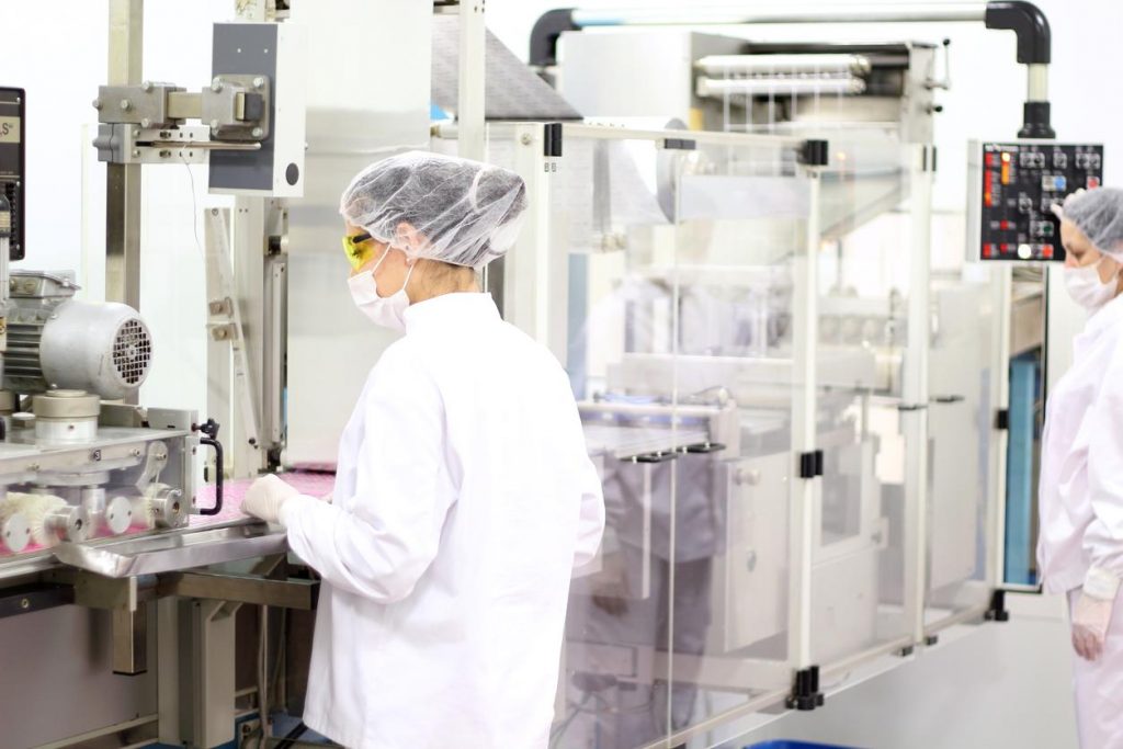 Shortcuts, coverups in drug plants often precede quality problems, shortages (By: Mary Van Beusekom, MS)