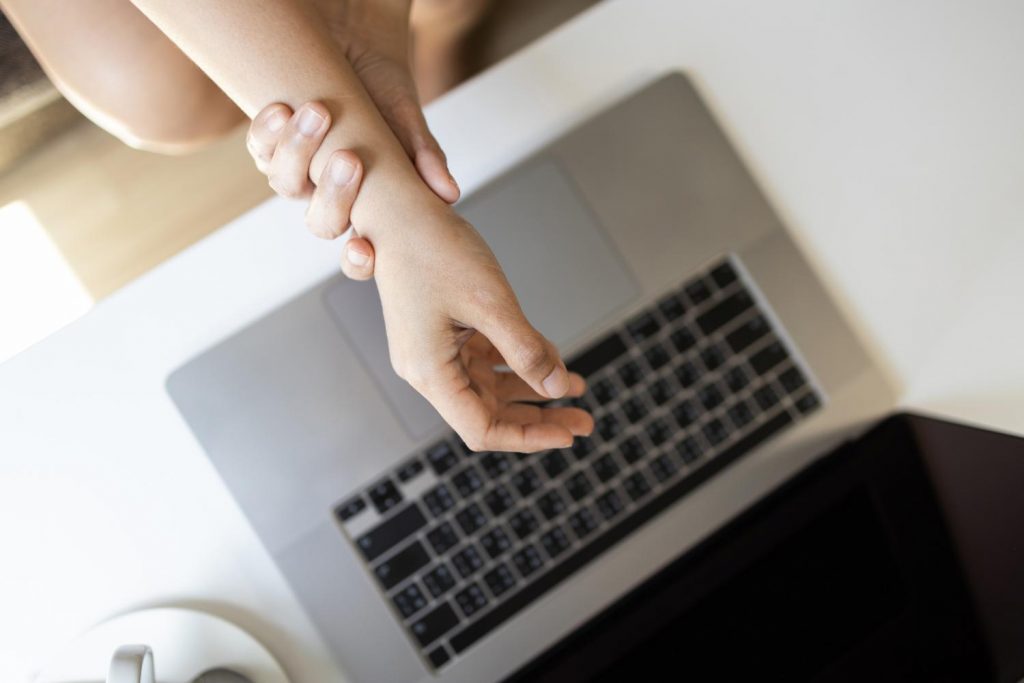 Risk of Guillain-Barre syndrome 6 times higher after COVID infection, study suggests (By: Mary Van Beusekom, MS)