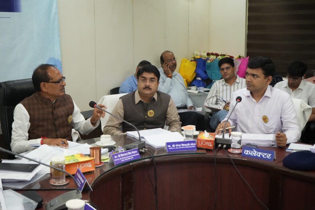 Union  Minister Shri Shivraj Singh Chouhan visits his Parliamentary Constituency of Vidisha