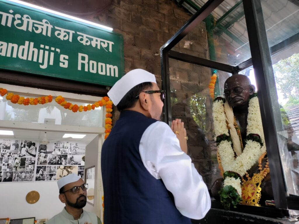 Practising Naturopathy and Yoga in Our Lives Will Be a True Tribute to Mahatma Gandhi – Prataprao Jadhav