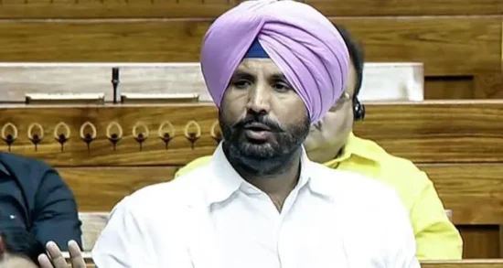 AAP govt has lost moral authority to continue: Warring