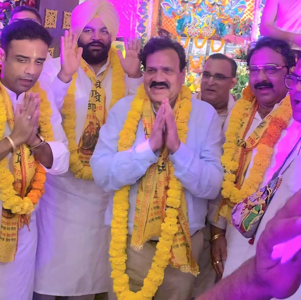 Janmashtami Outreach: MP Gurjeet Singh Aujla Takes Congress Leadership to Amritsar Temple