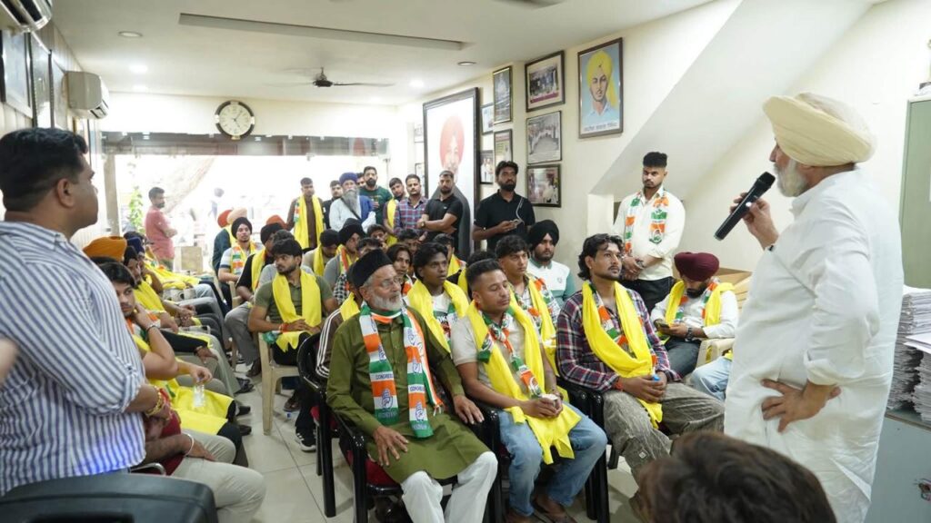Dozens of Youth Join Congress Family Under the Leadership of Balbir Sidhu