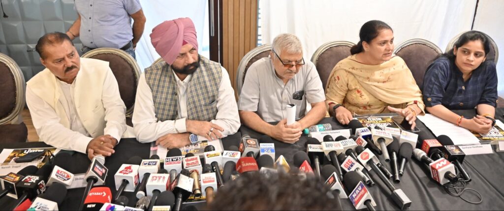 Punjab Employees’ DA, OPS Demands Intensify as Gurinder Dhillon Questions AAP Government’s Priorities