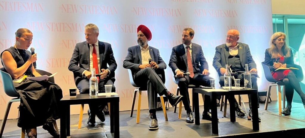 UK MP Tanmanjeet Singh Dhesi Hosts Qatar’s Deputy Prime Minister at Parliament